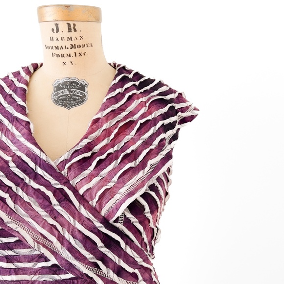 Vintage Purple Y2K Dress Very Stretchy Size Small-Medium Whimsigoth Distressed - Picture 2 of 14